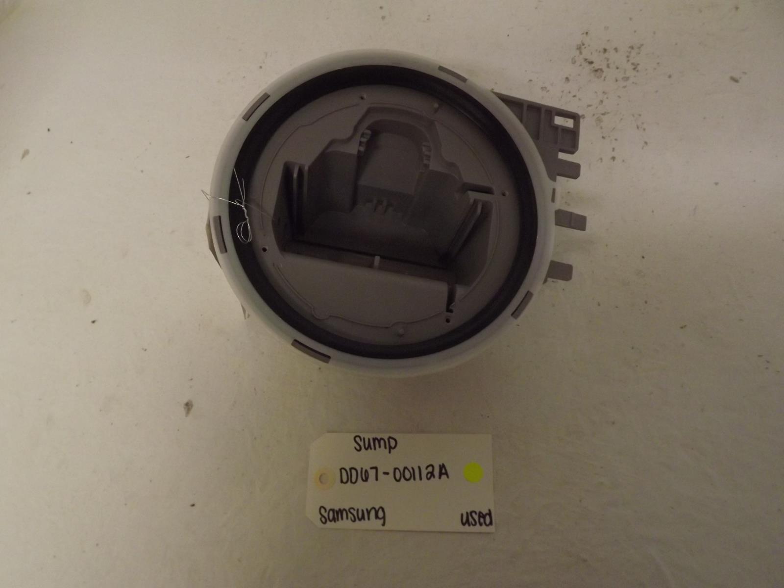 Samsung Dishwasher DD67-00112A Sump Used Samsung Dishwasher DD67-00112A Sump Used